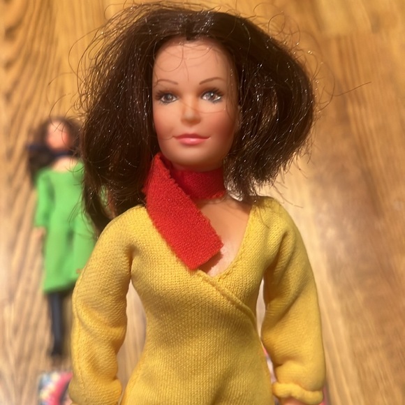 Rare 1977 Charlies Angels dolls – Vintage; with original cards/stickers - Picture 5 of 8